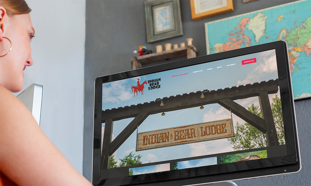 indian-bear-lodge-sign-computer